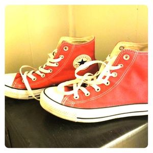 Red Converse